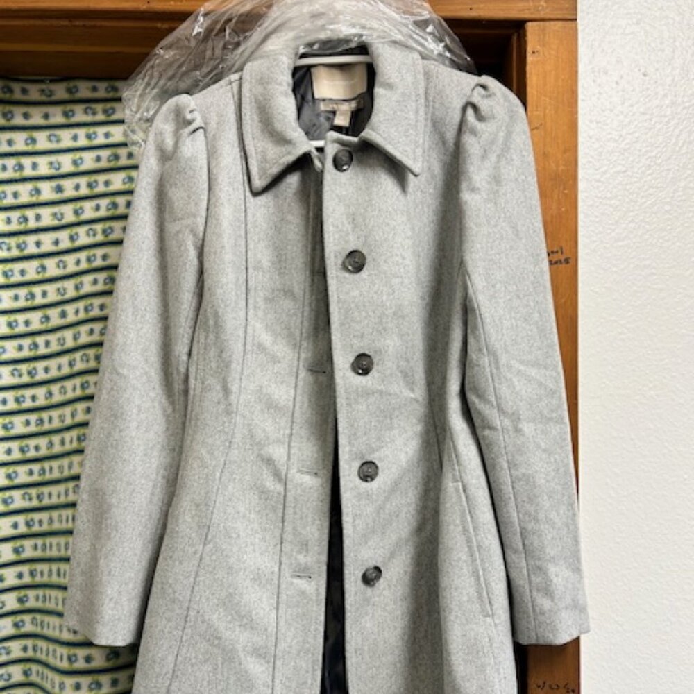Pea Coat Wool will keep the chill away